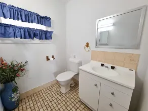 Fisher's Retreat - Image 3