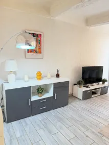 Grazioso appartamento storico della città per 4 persone - Image 2