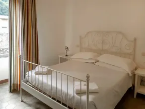 Beautiful apartment for 6 guests with WIFI, TV and pets allowed - Image 5