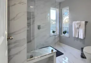 Newly Remodeled Modern Farmhouse, 3+ Private Acres, Hot Tub, Game Room and More! - Image 3
