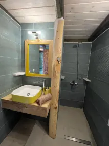 fantastic studio Komos, sleeping gallery, kitchenette, bathroom, private balcony - Image 2