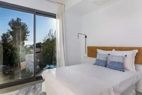 Villa Chrissy Exklusive und stylische Villa in ruhiger Lage mit Pool + Meerblick - Image 4