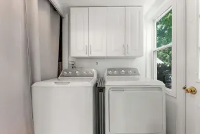 NEU - gerade renoviert mit neuem übergroßen privaten Pool in der Innenstadt von New Buffalo! - Image 2