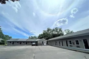 Shangri-La Motel - Image 2