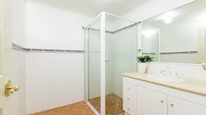 3 'Peninsula Waters', 2-4 Soldiers Point Rd - Smuk aircondition-enhed med pool, elevator og WIFI - Image 4