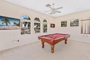 Spacious Gulf Access 4 Bed/4 Bath Pool/Spa Home with Games Room - Image 5