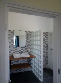 Familienfreundliches Ferienhaus mit beheiztem Pool für 11 Personen + 2 Kinder - Image 3