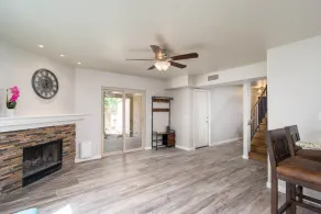 Luxury Updated 3-bedroom home with pool in Gilbert - Image 4