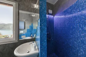 HOLIDAYS IN OUR LUXURIOUS BUNGALOW WITH MAXIMUM PRIVACY AND TRANQUILITY - Image 4