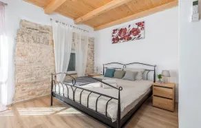 Awesome Home In Modrusani - Image 5