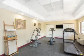 Möblierte Suite des Hotelbesitzers in Tallahassee West - Image 2
