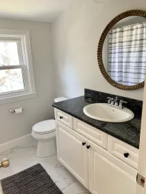 Newly renovated 4 bedroom Cape! Walk to private pool, close to beach! - Image 5
