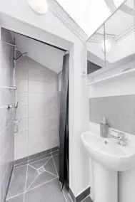 Le Ying & Le Yang Triplex, 4 minutes from the train station 🚊 - Image 2