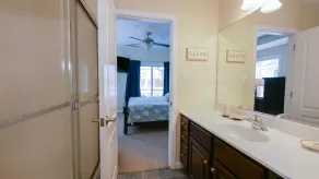 1 D'UN TYPE, SPACIEUX 6+ grandes chambres / 5 salles de bains, 3 étages, ASCENSEUR, 26 couchages! - Image 4
