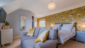 The Thatch House - Image 3