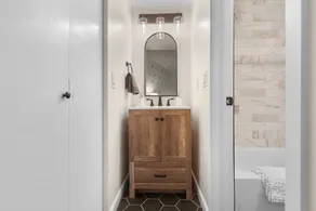 Breck-Ski IN Condo⛷Main Street 🏔 Views 😴 sleeps 8! $0 Cleaning fee - Image 3