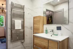Apartamento \"Les Salons du Bastier 3\" com piscina partilhada e Wi-Fi - Image 3