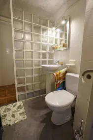 Charmerende lejlighed, fødder i vandet - Image 3