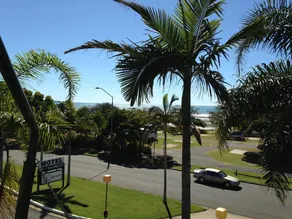 Hervey Bay Hotel & Resort - Image 5