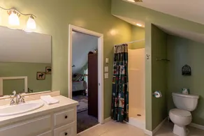 Misty Mountain Hideaway - Image 3