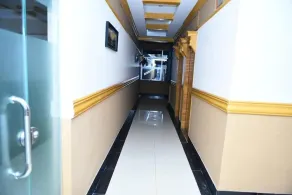Azeem International Hotel And Restaurant - Image 5