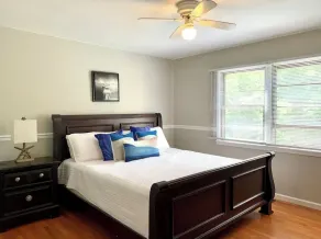 Schönes 4 Schlafzimmer Haus auf großem Grundstück in privatem Bereich mit Pool. - Image 5