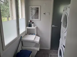 Pet Friendly Retreat - Sleeps 8 with Sauna - Image 2
