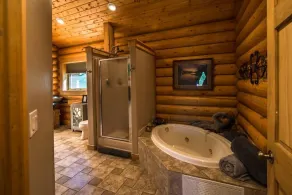 Montana Wildflower Lodge~sleeps 10 - Image 2