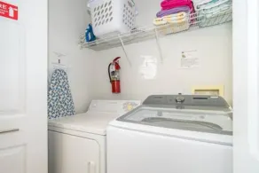 Newly Renovated Close to Disney w Private Pool - Image 2