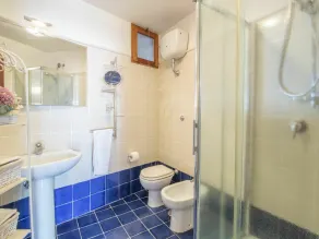 Beautiful private villa for 7 guests with A/C, WIFI, TV, terrace and pets allowed - Image 2