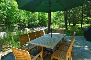 Perfect dream log house on creek with waterfalls, shorter stay for friends - Image 4