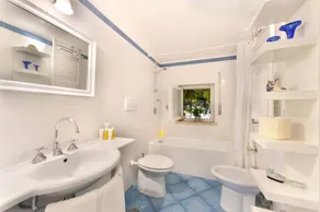 AMORE RENTALS - Villa Auxilia - Image 3