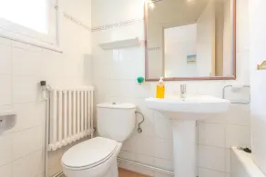 Simple holiday home Corb Mari, sleeps 6, pool and garden, 200 meters from beach - Image 3