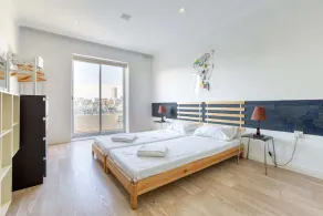 Seafront 3 bedroom apartment - Image 5