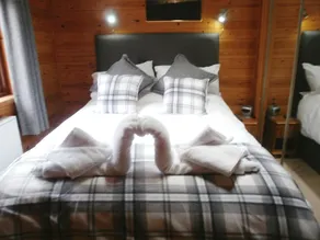 Cabaña de madera de lujo a orillas del Loch Lomond - Loch Lomond Chalet - Image 5