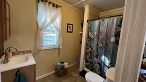 Cozy Secluded Cabin on 50 Acre Horse Ranch - Image 4