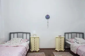 Holiday home with air conditioning, Wi-Fi, washing machine and dishwasher - Image 4