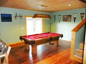 Luxury Log Cabin - Totally Private Gorgeous Mtn View - Pool Table, Darts & more! - Image 2