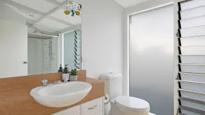 Bluewater - riverfront location with water views - Image 3