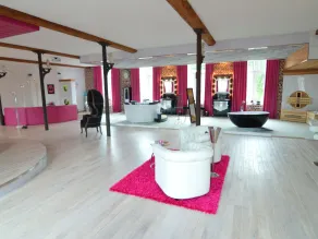 Lush Apartment with Sauna, Hot Tub, Mountain Views in Ensival - Image 4