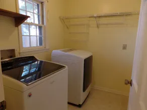 Owl House, 5 bed 3 Bath - Game Room , Six Flags - Braves - Aquarium. - Image 4