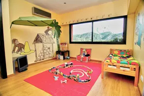 Villa moderna en Parque Nacional cerca de Sitges, a 20 minutos de las playas - Image 3