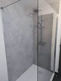 Chaleureux Appartement Rénové, Idéal Avec des Enfants - Image 5