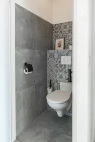 This apartment is a 1 bedroom(s), 1 bathrooms, located in Tilburg, . - Image 5