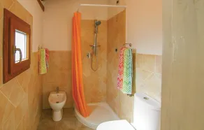 Gemütliche Wohnung in Benabbio mit WLAN - Image 4