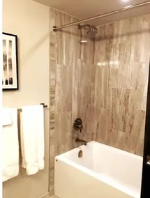 New Renovation in Village 2 BR/2 Bath POOL/HOT TUB - Image 3