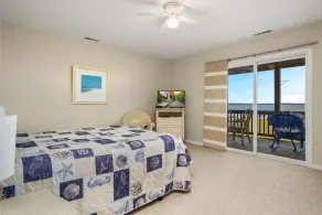 Blue Chair Bay | South Main Bayfront w/ 2-Level Screened Porches, Sunset Views & Shared Pier - Image 2