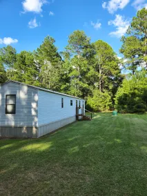 Country living lake style near Santee  - Image 5