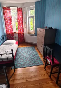 Apartamento bem no meio - Image 5