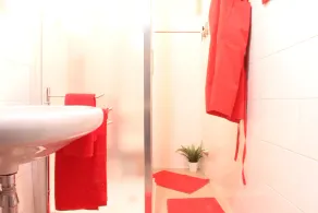 Helle Einzimmerwohnung \"Le Cà De Boron Standard Relax Apartment\" im historischen Zentrum mit WLAN - Image 4